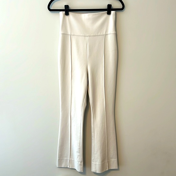M.M. LaFleur Cream Flare Pants Size 4 - Picture 1 of 6